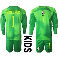 Brasilien Alisson Becker #1 Målvakt Replika babykläder Bortaställ Barn VM 2022 Långärmad (+ korta byxor)